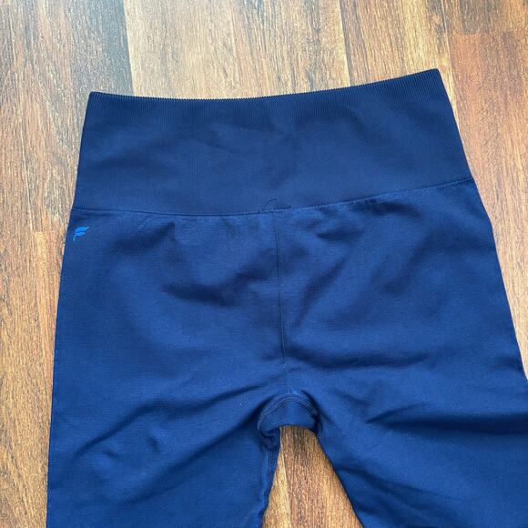 Fabletics High Waisted Seamless Abyss/ Chill Blue Check Legging - Size M - Picture 3 of 7